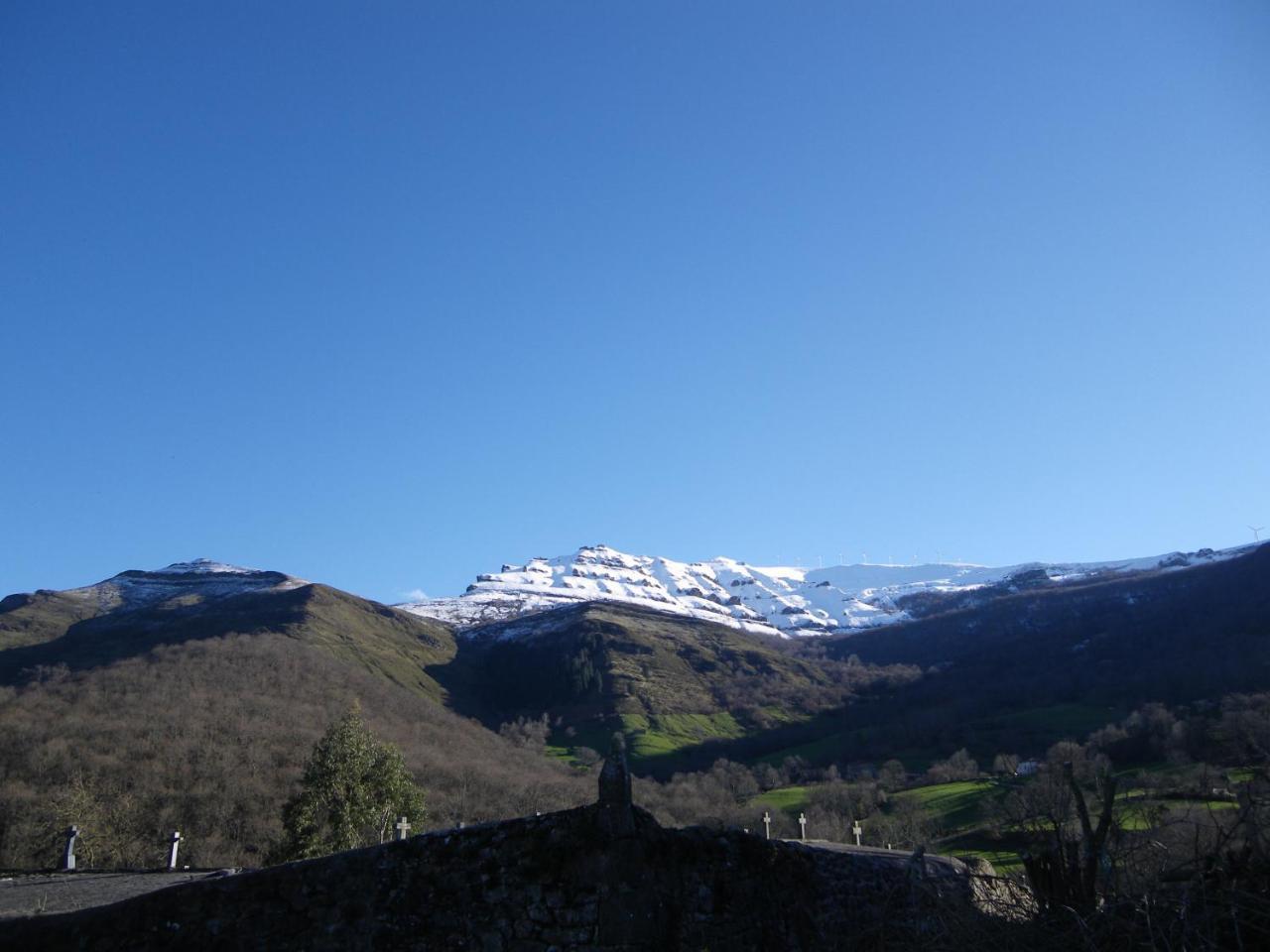 Balcon De La Len Pensionat Quintana de Soba Exteriör bild